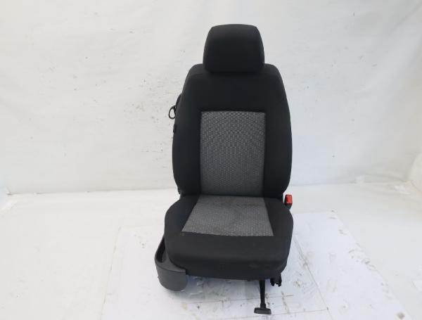Sitz vorn rechts 6Q3881106CR VW POLO 5 6R