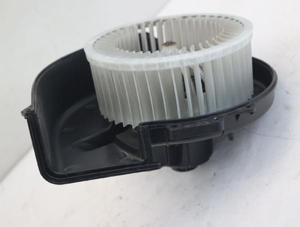 Heizgebläsemotor 6Q1820015H VW POLO 5 6R