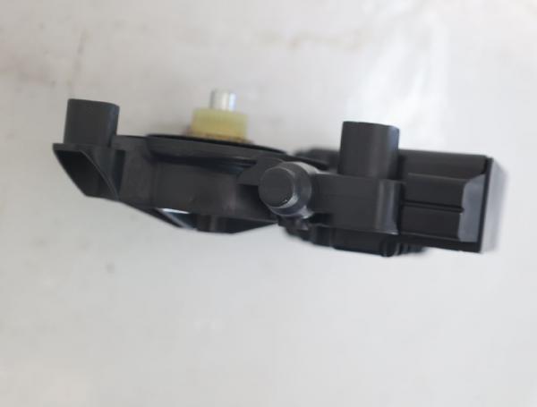 Fensterheber-Motor vorn rechts 6R0959802T VW POLO 5 6R
