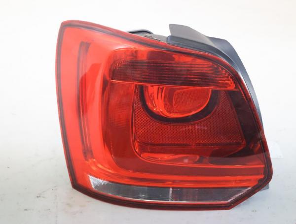 Rückleuchte links 6R0945095AH VW POLO 5 6R