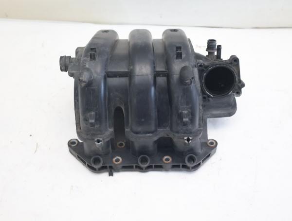 Ansaugkrümmer 03E129711D VW POLO 5 6R