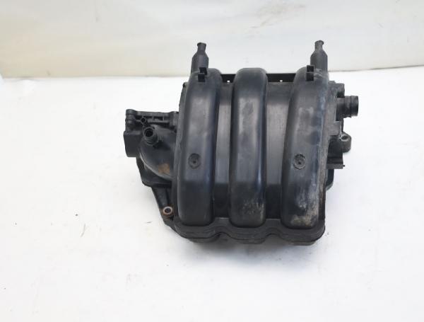 Ansaugkrümmer 03E129711D VW POLO 5 6R