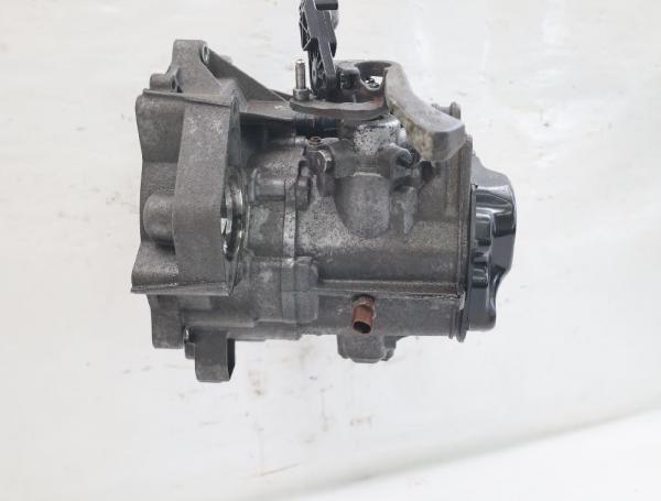 Getriebe 5 Gang 02T300058C VW POLO 5 6R