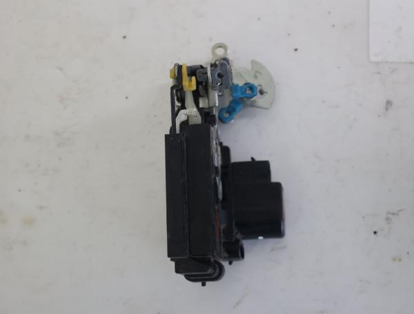 Türschloß vorn links 96272643 Chevrolet AVEO