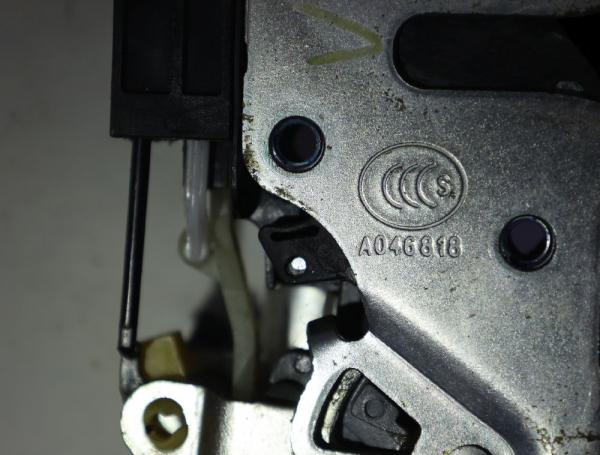 Türschloß vorn links 96272643 Chevrolet AVEO