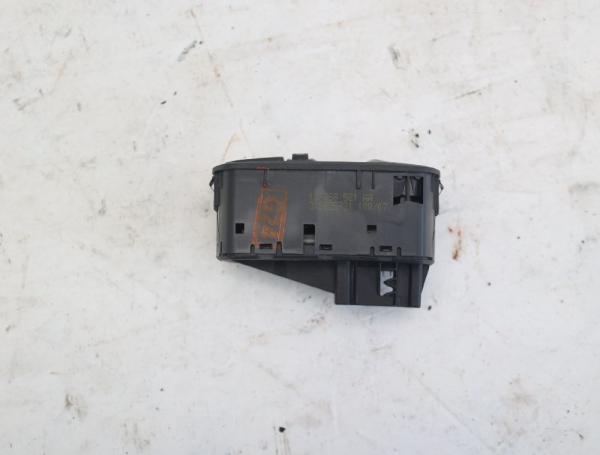 Schalter Fensterheber vorn links 13258521AA Opel CORSA D