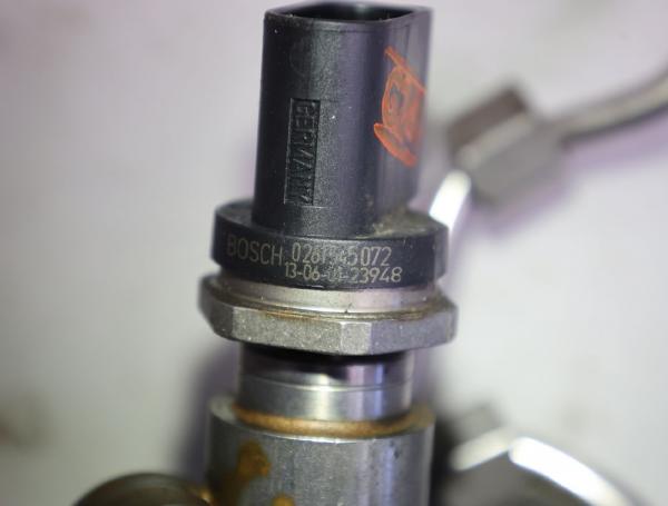 Einspritzeinheit 8649320 BMW 7er F01