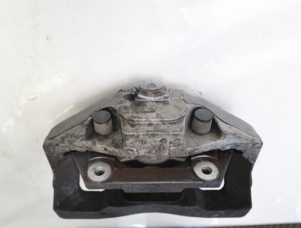Bremssattel vorn rechts 6786828 BMW 7er F01