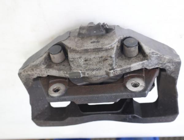 Bremssattel vorn links 6786827 BMW 7er F01