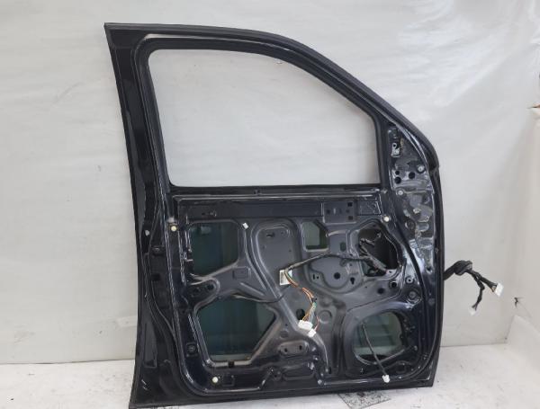 Tür vorn links H01015X0MB Nissan NAVARA D40