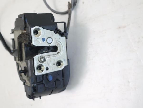 Türschloß hinten rechts 82500EB30D Nissan NAVARA D40