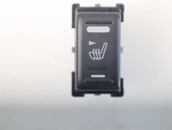Schalter Sitzheizung 25500BH00A Nissan NAVARA D40