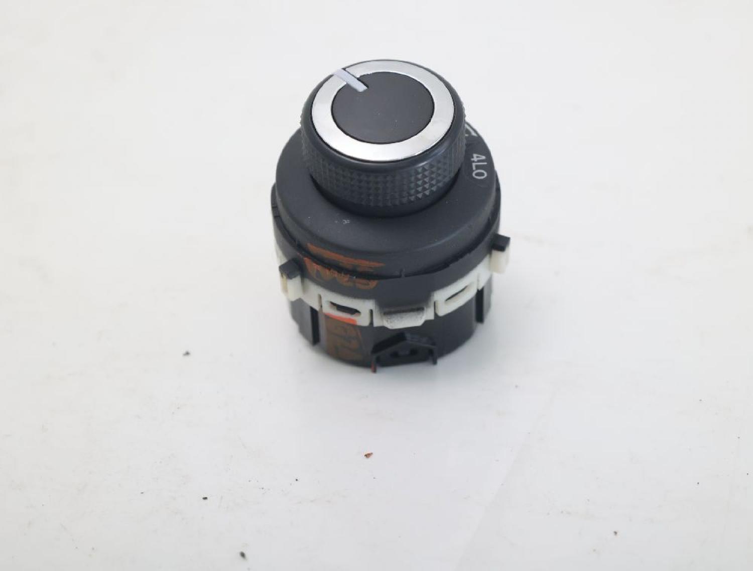 Schalter Allrad 255365X00B Nissan NAVARA D40