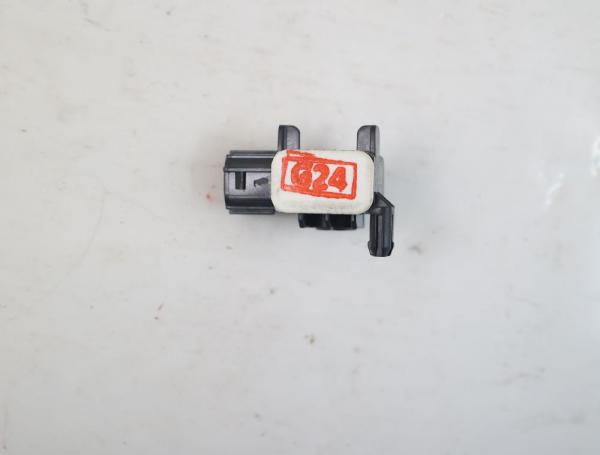 Airbag Sensor vorn links 988301EA0A Nissan NAVARA D40