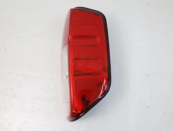 Rückleuchte rechts 26550EB38A Nissan NAVARA D40