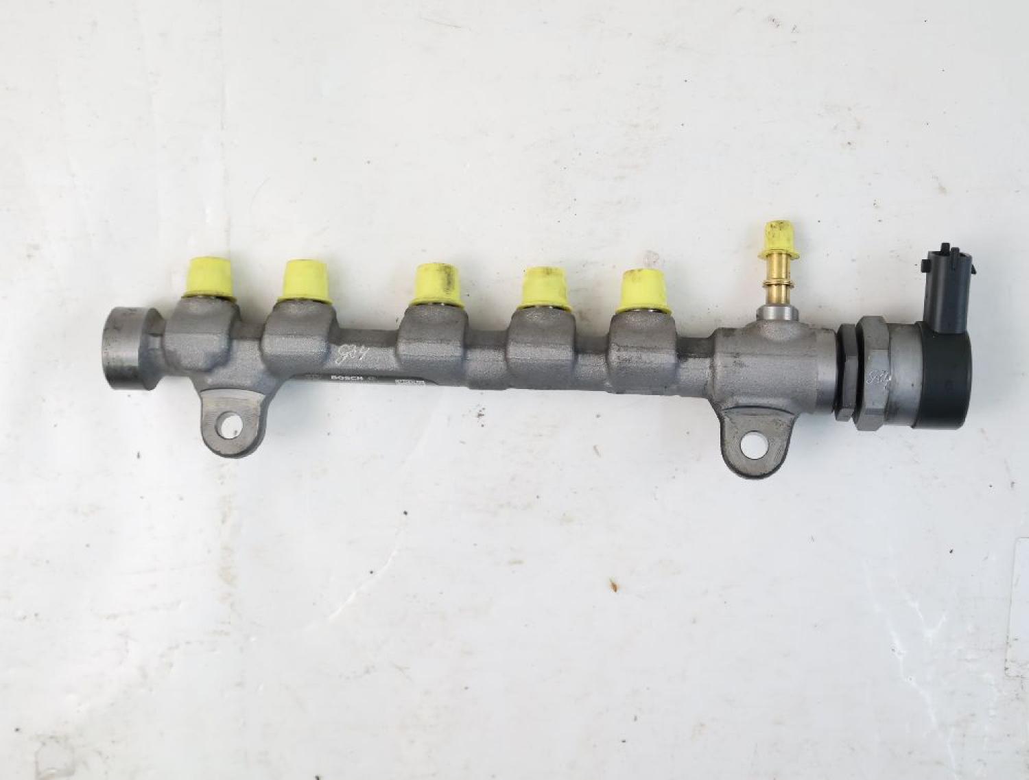 Diesel Verteilerrohr 0445216033 Nissan NAVARA D40