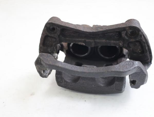 Bremssattel vorn links 410115X00A Nissan NAVARA D40