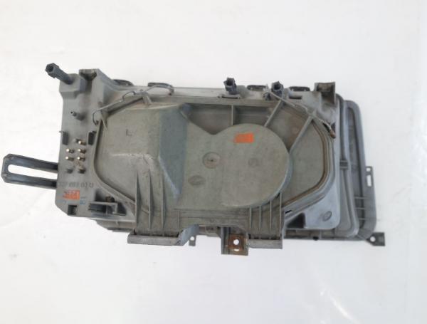 Scheinwerfer links 1370950011 Mercedes 190 W201