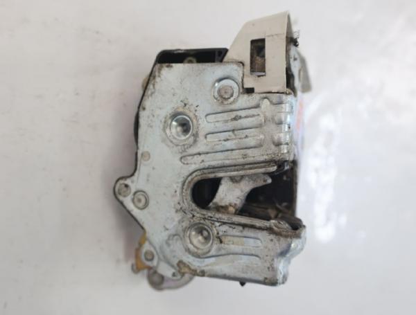 Türschloß hinten links 2017300935 Mercedes 190 W201