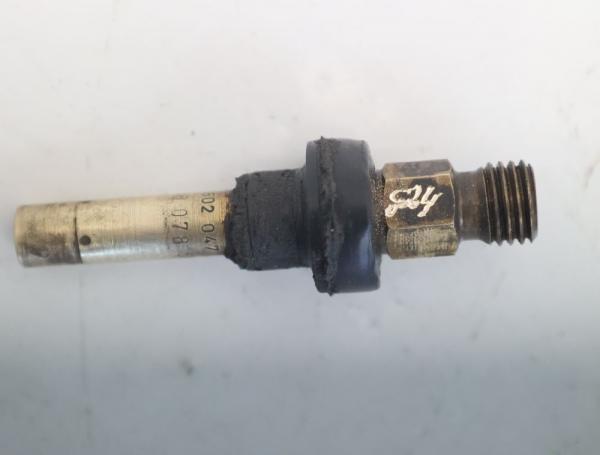 Einspritzventil 0000785623 Mercedes 190 W201