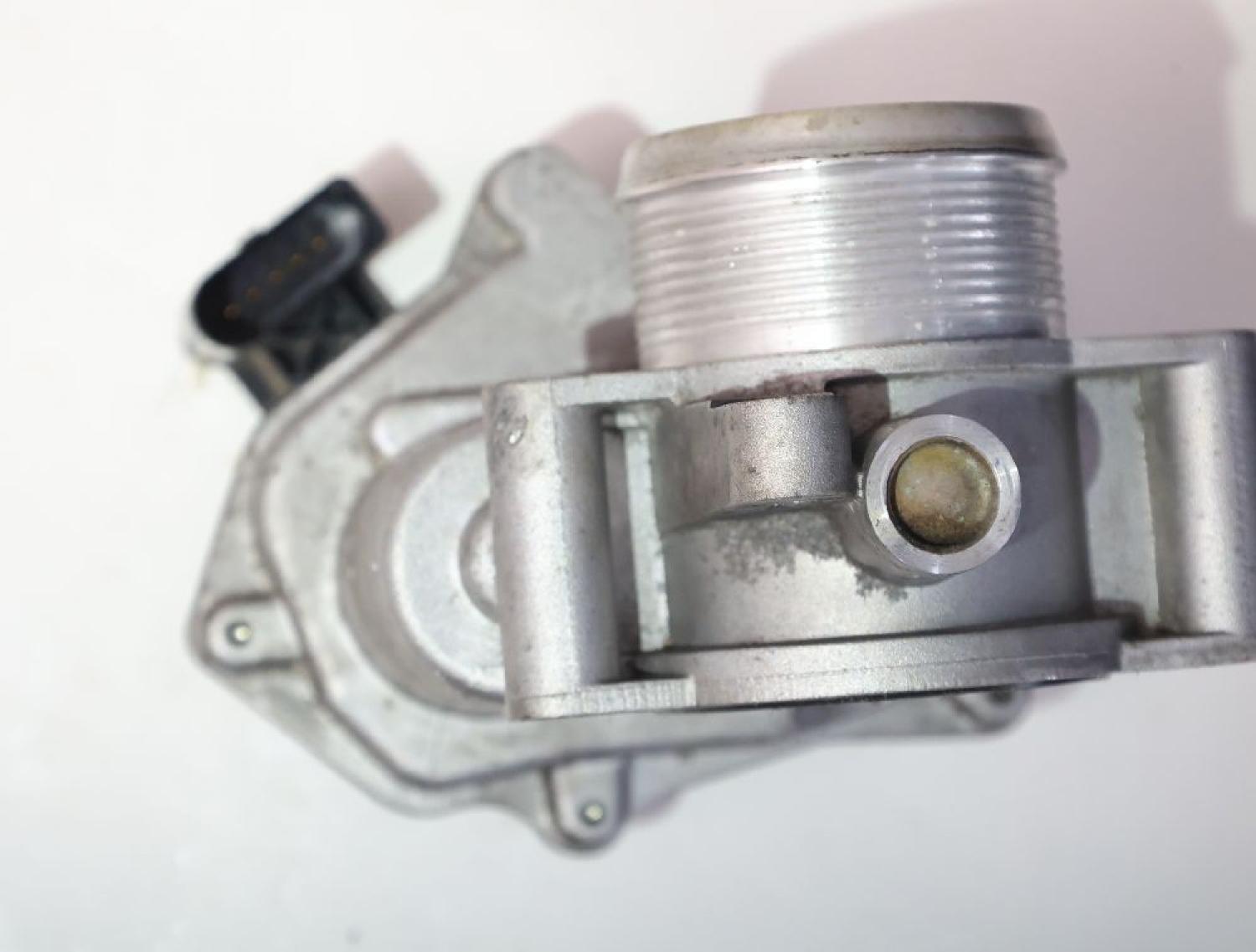 Drosselklappenstutzen 03L128063Q VW GOLF 6 Variant