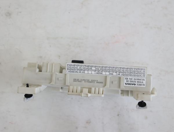Sicherungskasten 31254749 Volvo C30