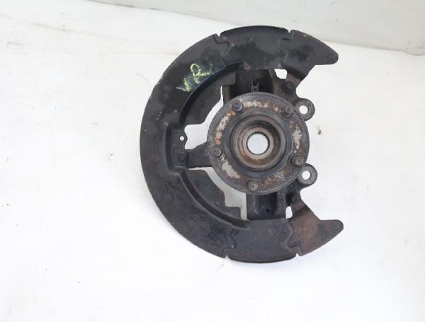 Achsschenkel vorn rechts 30760281 Volvo C30
