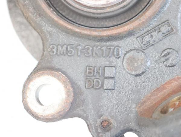 Achsschenkel vorn rechts 30760281 Volvo C30