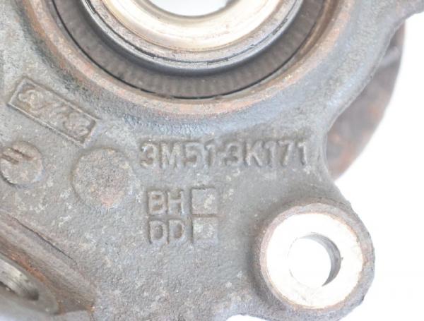 Achsschenkel vorn links 30760282 Volvo C30