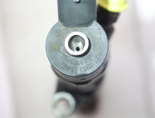 Einspritzduese (Diesel) Zylinder 2 328480 Volvo C30