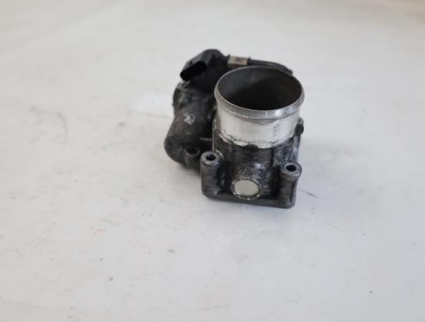 Drosselklappenstutzen 351002A600 Kia SPORTAGE 4