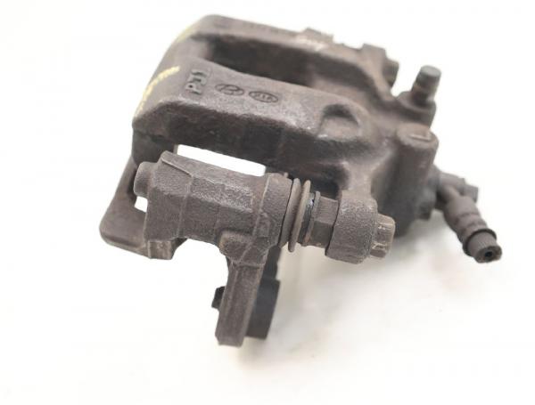 Bremssattel hinten links 58210D7000 Kia SPORTAGE 4