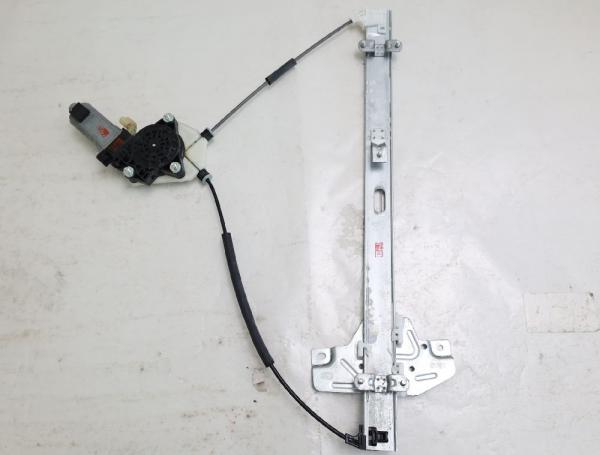 Fensterheber elektrisch vorn rechts 824044H010 Hyundai H1 TRAVEL