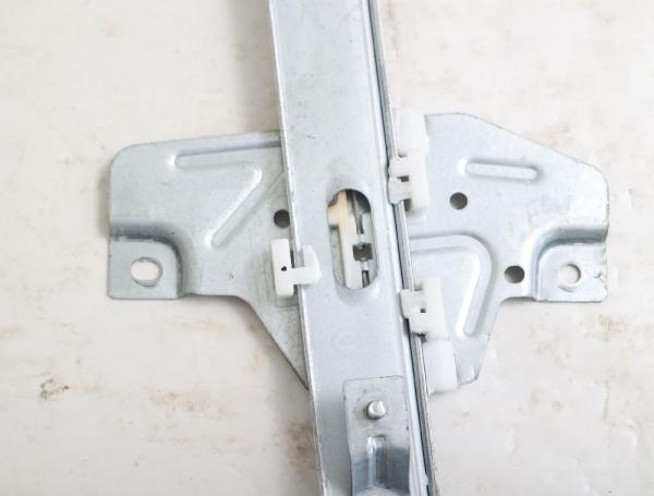 Fensterheber elektrisch vorn links 824034H020 Hyundai H1 TRAVEL