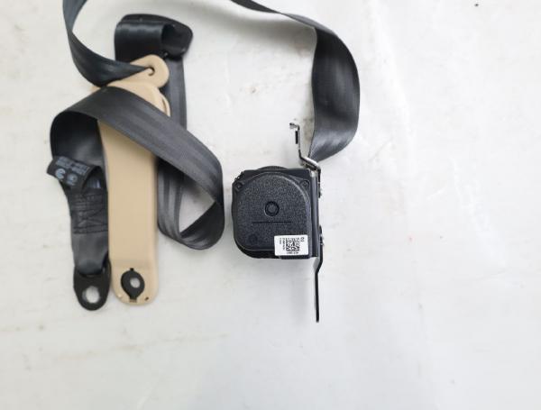 Sicherheitsgurt hinten rechts 898204H021 Hyundai H1 TRAVEL