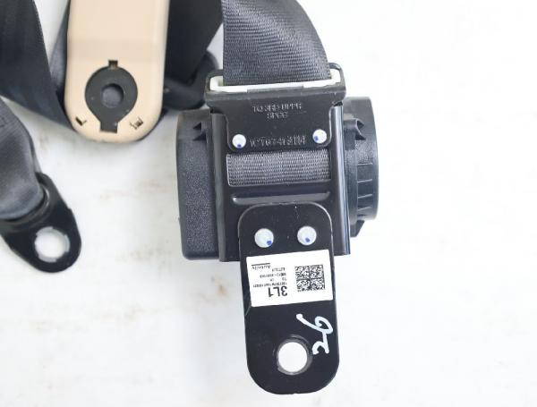 Sicherheitsgurt hinten links 898204H021 Hyundai H1 TRAVEL