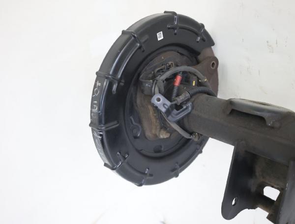 Achse hinten 530004H060 Hyundai H1 TRAVEL