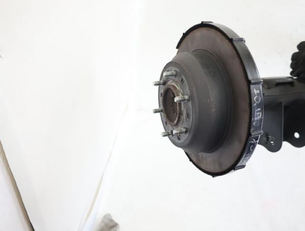 Achse hinten 530004H060 Hyundai H1 TRAVEL