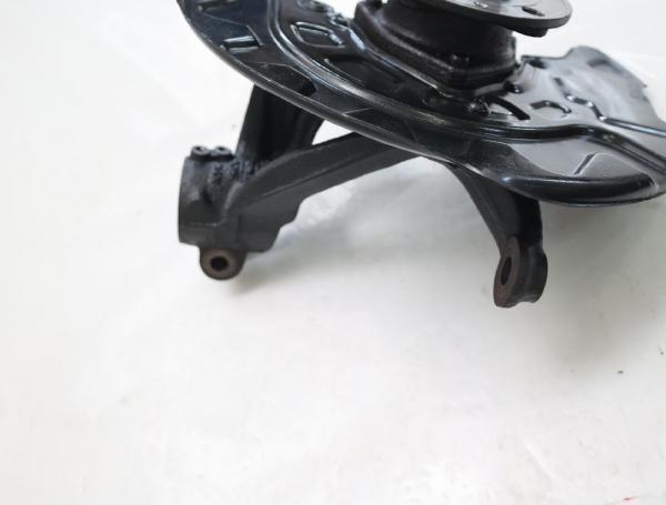 Achsschenkel vorn rechts 5Q0407256R VW GOLF 7 VARIANT