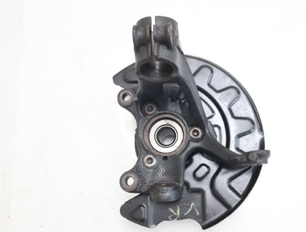 Achsschenkel vorn rechts 5Q0407256R VW GOLF 7 VARIANT