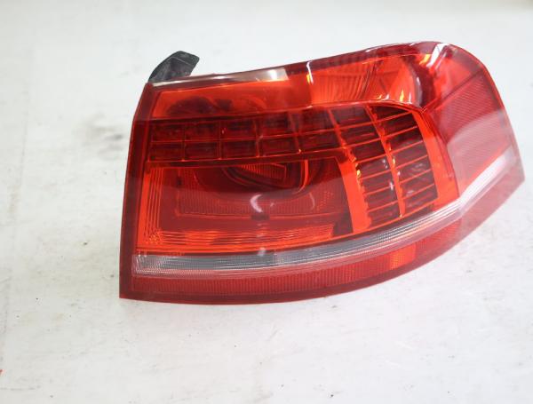 Rückleuchte rechts 3AF945208B VW PASSAT Variant 36