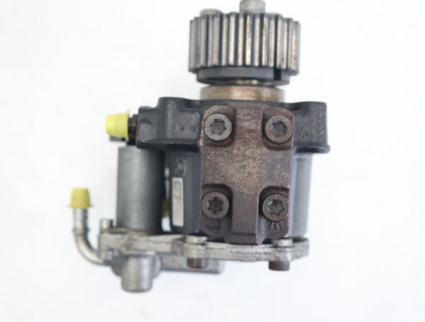 Hochdruckpumpe 03L130755A VW PASSAT Variant 36