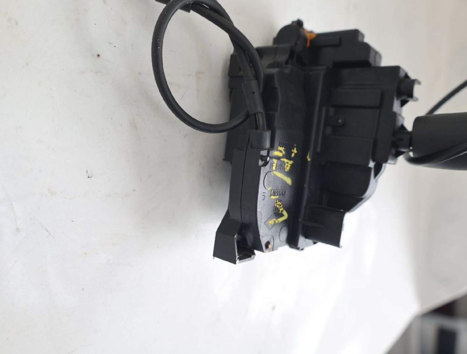 Türschloß vorn rechts 805020006R Renault SCENIC 3 JZ