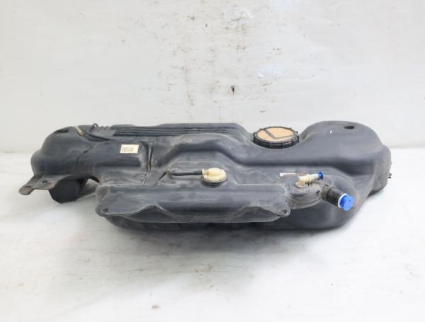 Kraftstofftank 8200784324 Renault SCENIC 3 JZ