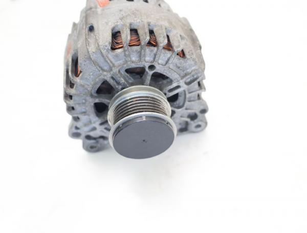 Lichtmaschine 03L903023A VW TOURAN 1