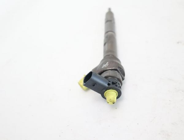 Einspritzduese (Diesel) Zylinder 3 03L130277J VW TOURAN 1