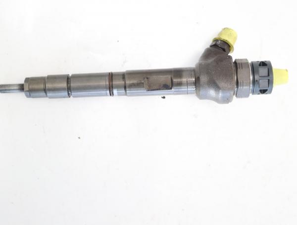 Einspritzduese (Diesel) Zylinder 4 03L130277J VW TOURAN 1