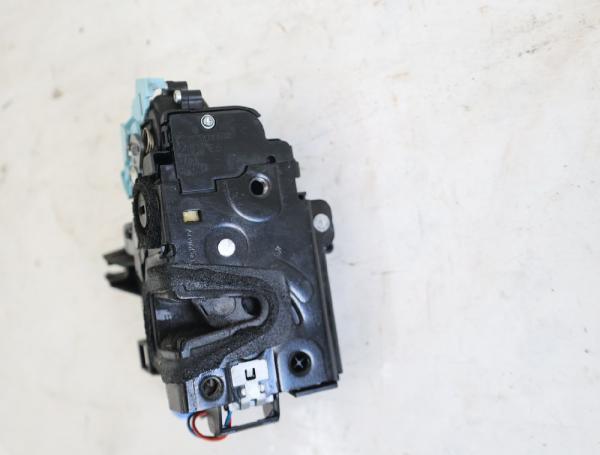 Türschloß hinten rechts 5J7839016B Skoda ROOMSTER 5J