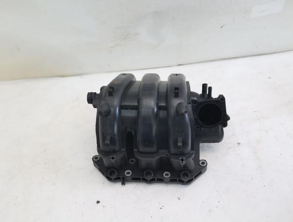 Ansaugkrümmer 03E129711D Skoda ROOMSTER 5J