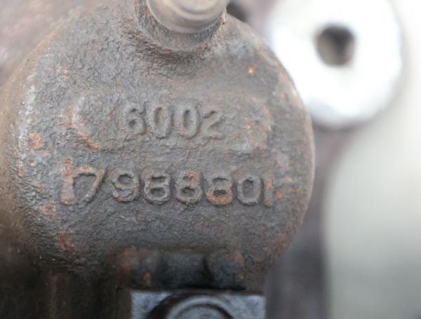 Bremssattel vorn rechts 68144160AA Chrysler GRAND VOYAGER RT